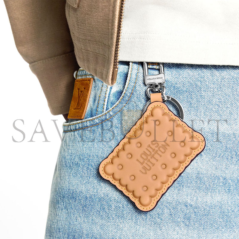 LOUIS VUITTON LV BISCUIT KEYCHAIN HANDBAG CHARM M02547